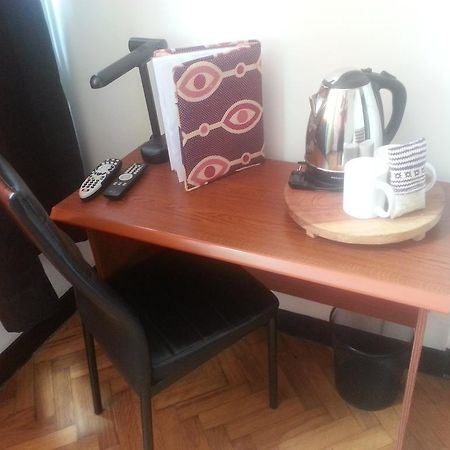 The Quiet Corner Guest House Maputo Ngoại thất bức ảnh